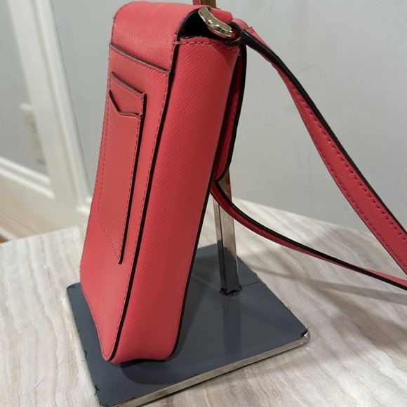 Kate Spade Staci Cellphone Crossbody Bag EUC - Picture 7 of 16